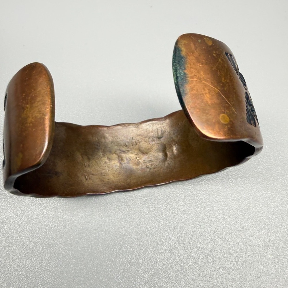 Navajo Nora Tahe Bill Copper Cuff Bracelet Signed Artisan Heavy Quality 7.25" - Picture 4 of 10